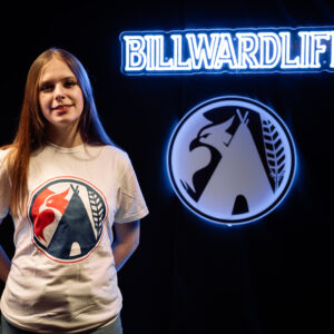 WHITE BILLWARDLIFE T-SHIRT , MULTI-COLOR ICON