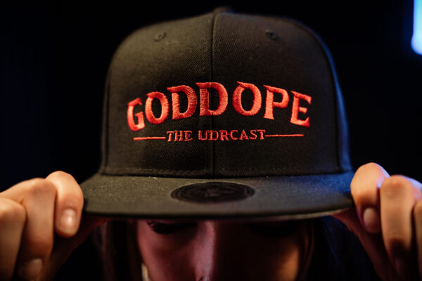 BLACK GODDOPE HAT