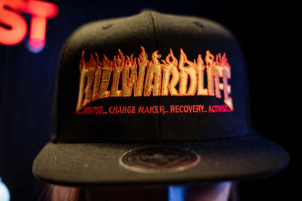 BLACK FLAMES BILLWARDLIFE HAT